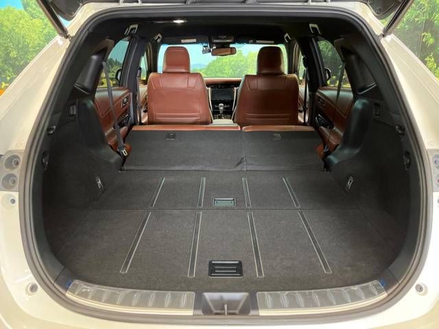 Toyota HARRIER 2017-12 24742-11