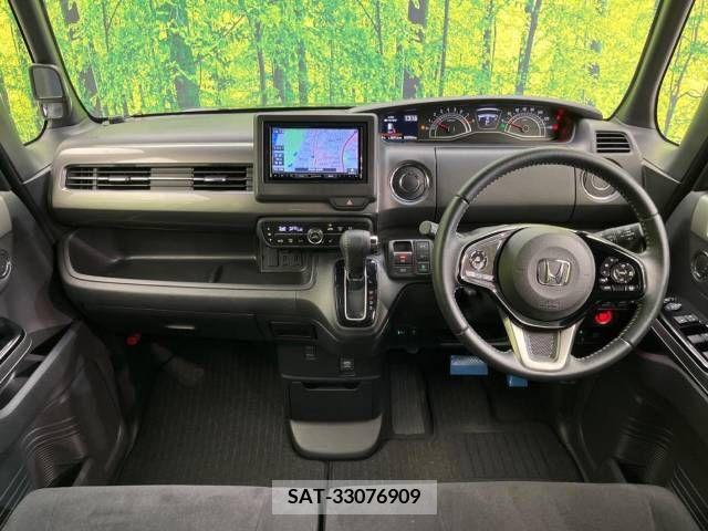 Honda N BOX CUSTOM 2022-10 364719-1
