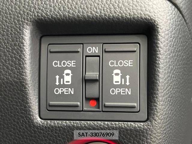 Honda N BOX CUSTOM 2022-10 364719-3