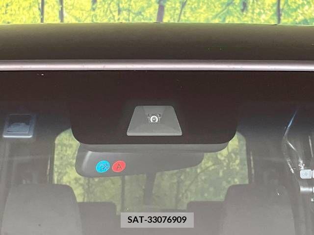 Honda N BOX CUSTOM 2022-10 364719-2