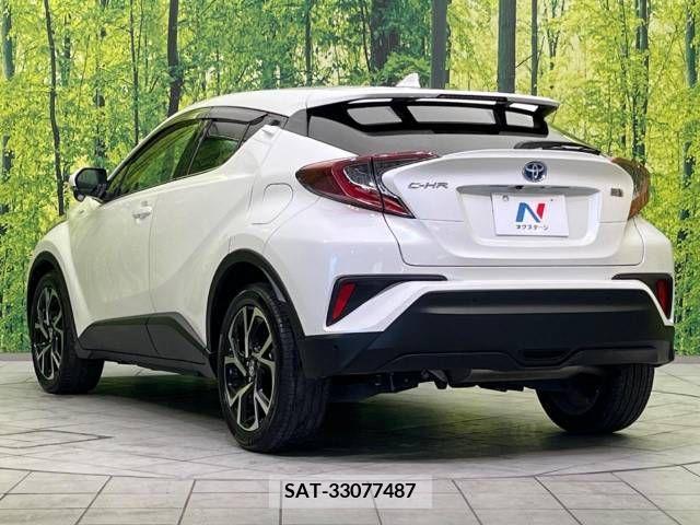 Toyota C-HR 2018-09 205865-17