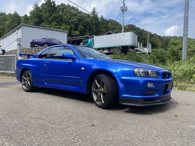 Nissan SKYLINE GT-R 2001-05 181486-5