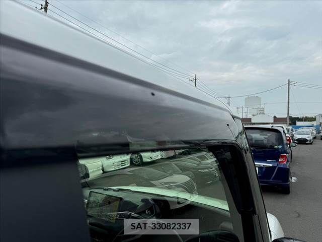 Honda N BOX 2023-07 326645-29