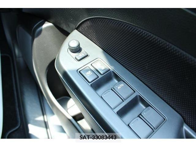 Suzuki SWIFT 2016-02 369051-5