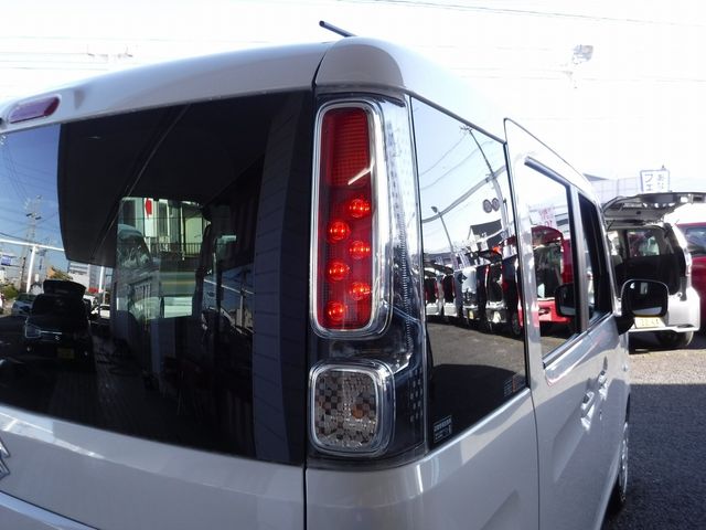 Suzuki SPACIA 2022-10 195954-5