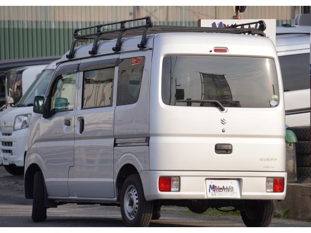 Suzuki EVERY 2017-02 189222-4