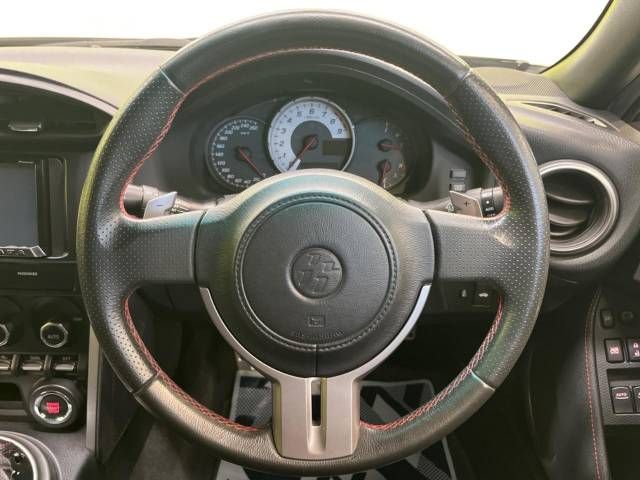 Toyota 86 2012-09 11349-11