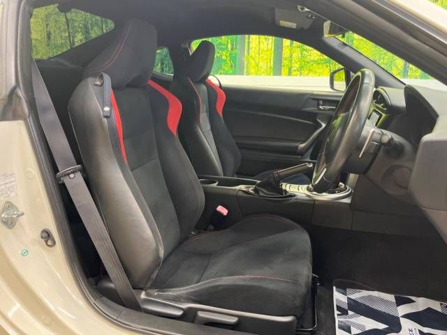 Toyota 86 2012-09 11349-8