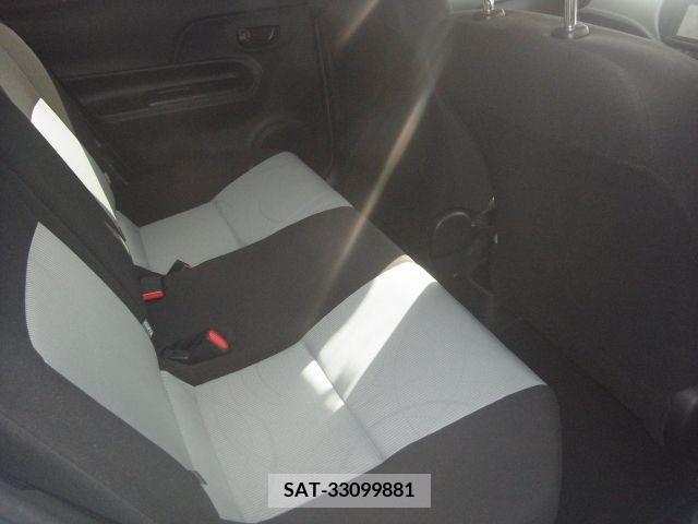 Toyota AQUA 2013-06 260283-13