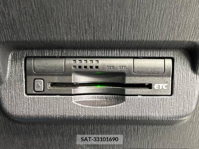 Toyota PRIUS ALPHA 2015-05 282444-4