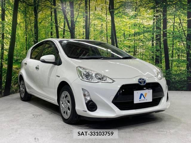Toyota AQUA 2017-02 292352-16