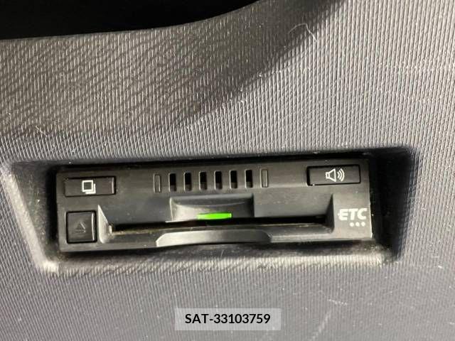 Toyota AQUA 2017-02 292352-7