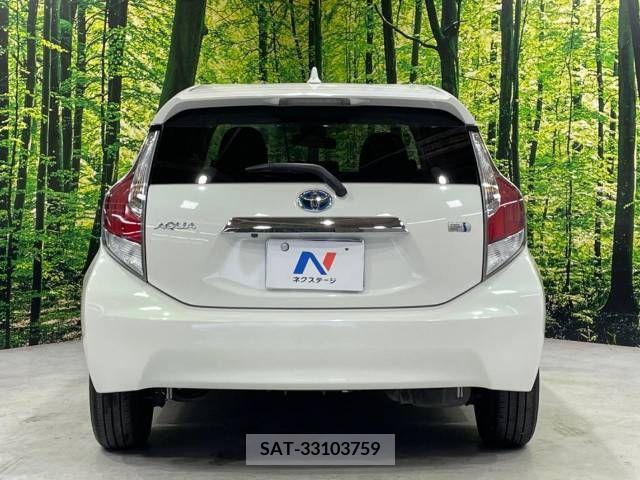 Toyota AQUA 2017-02 292352-15