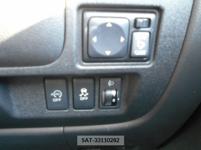 Nissan MARCH 2017-02 220220-16