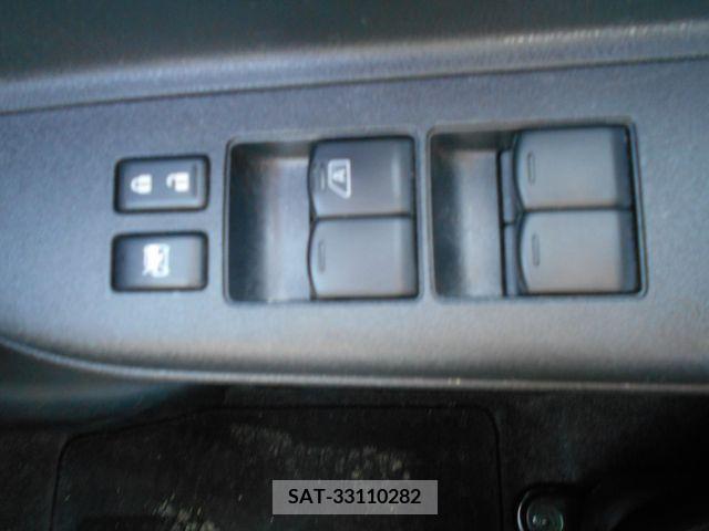 Nissan MARCH 2017-02 220220-17