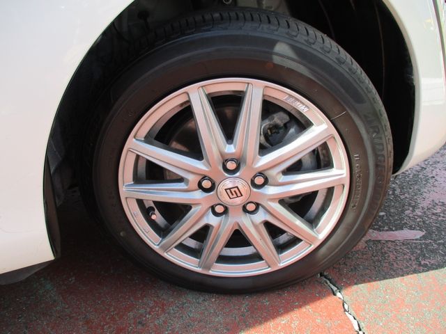 Toyota SIENTA 2017-06 7813-24