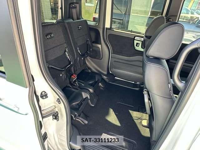Honda N BOX CUSTOM 2023-06 307296-9
