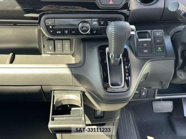 Honda N BOX CUSTOM 2023-06 307296-15