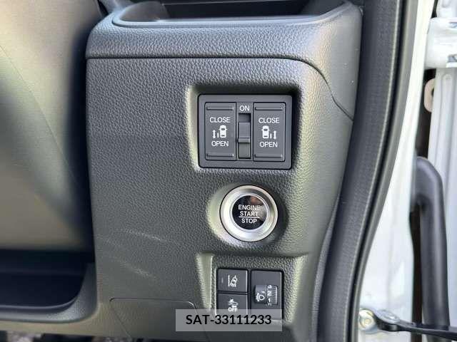 Honda N BOX CUSTOM 2023-06 307296-12