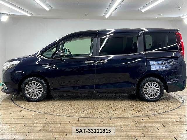 Toyota ESQUIRE 2015-08 331085-14