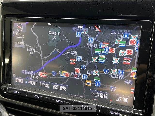 Toyota ESQUIRE 2015-08 331085-2