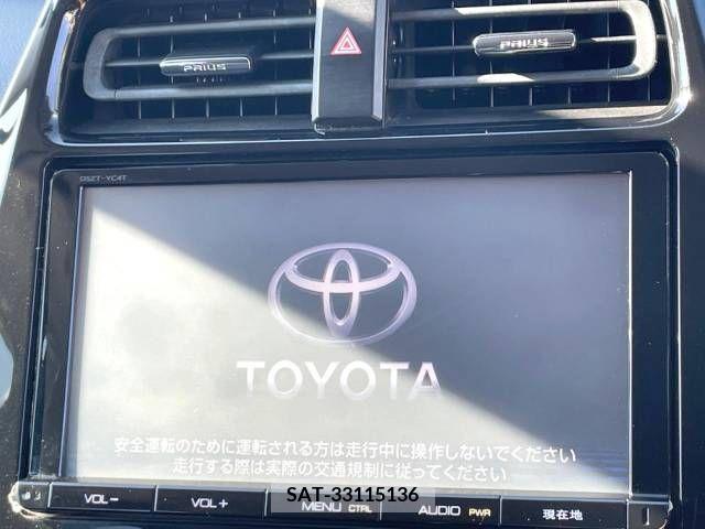Toyota PRIUS 2016-07 393427-2