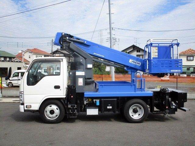 Isuzu ELF TRUCK 2019-07 22375-3