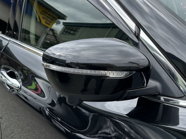 Nissan X-TRAIL 2017-02 22268-8