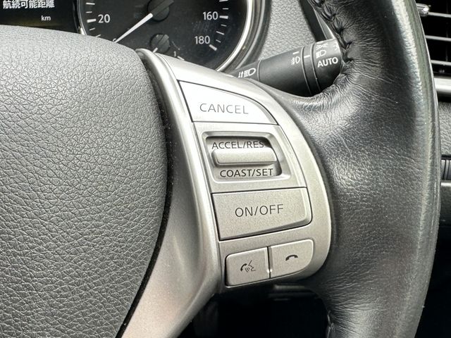 Nissan X-TRAIL 2017-02 22268-21