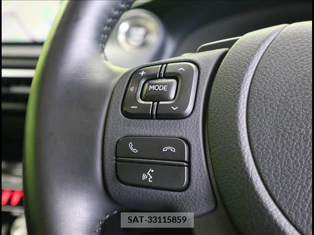 Lexus IS 1990-12 211730-8