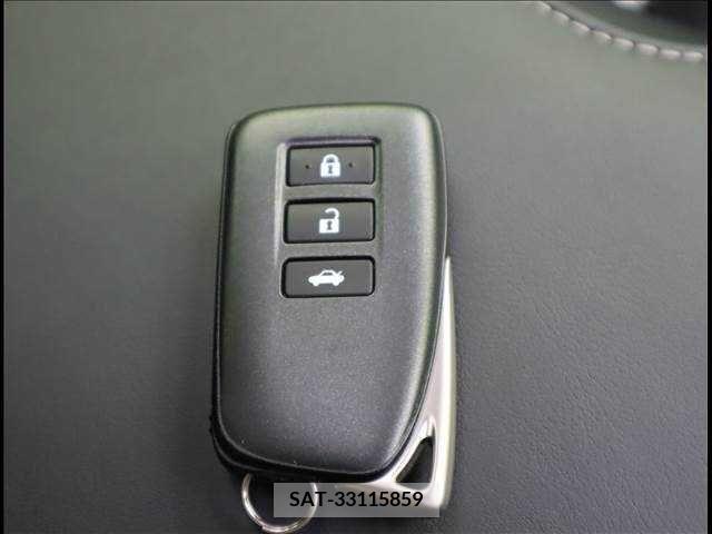 Lexus IS 1990-12 211730-19