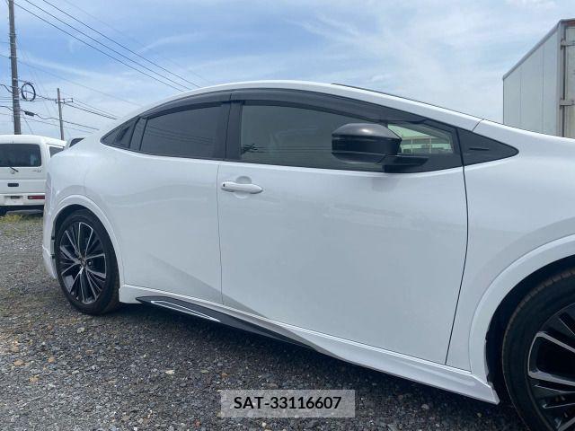 Toyota PRIUS 2023-03 281915-9