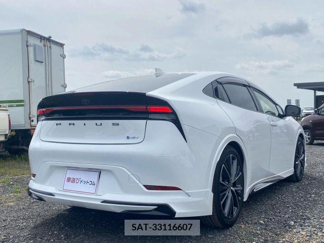 Toyota PRIUS 2023-03 281915-7