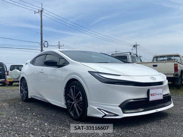 Toyota PRIUS 2023-03 281915-10