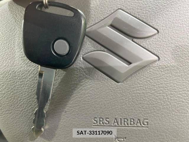 Suzuki EVERY 2021-03 211139-7