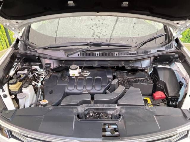 Nissan ELGRAND 2018-08 23824-18