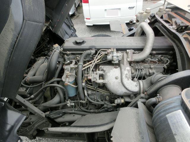 MITSUBISHI FUSO Fighter 2004-04 2330-24