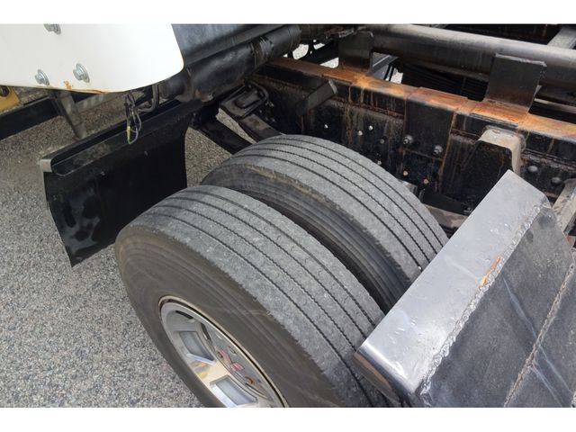 MITSUBISHI FUSO Fighter 2004-04 2330-29
