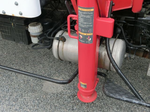 MITSUBISHI FUSO Fighter 2004-04 2330-20
