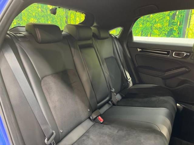 Honda CIVIC 2022-03 12096-9