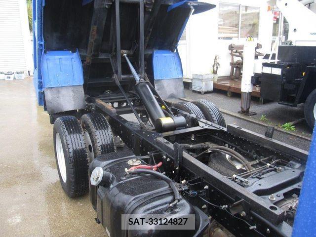 Isuzu ELF TRUCK 2016-04 297065-10