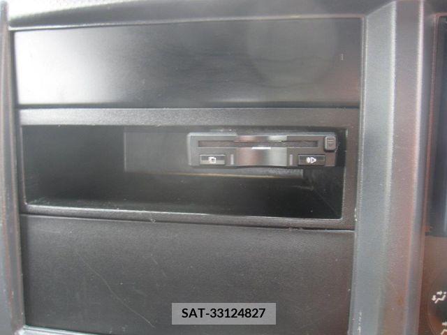 Isuzu ELF TRUCK 2016-04 297065-16