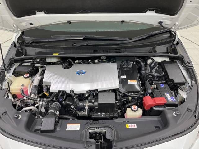 Toyota PRIUS PHV 2017-08 189350-18