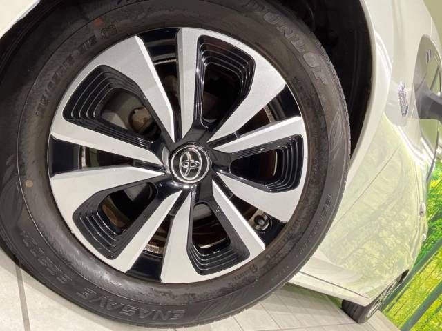 Toyota PRIUS PHV 2017-08 189350-13