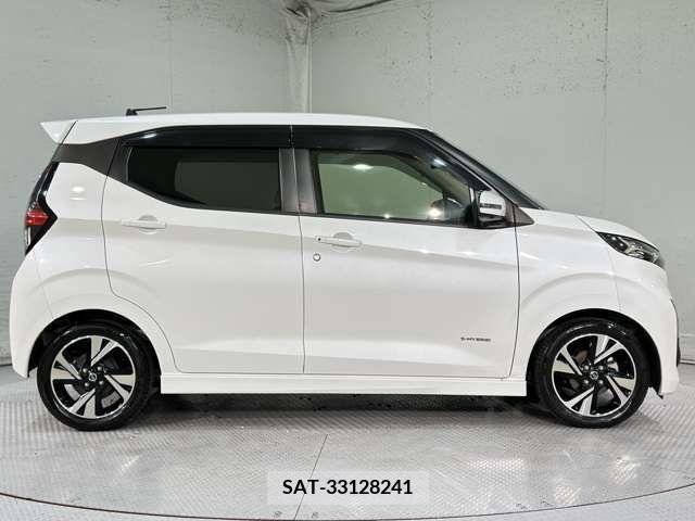 Nissan DAYZ 2019-04 323646-7