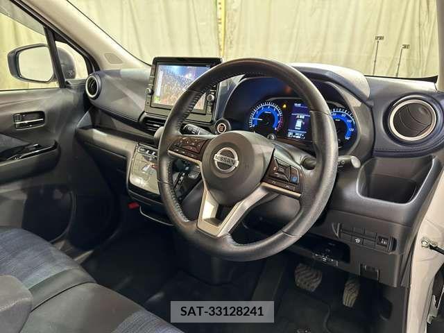 Nissan DAYZ 2019-04 323646-12