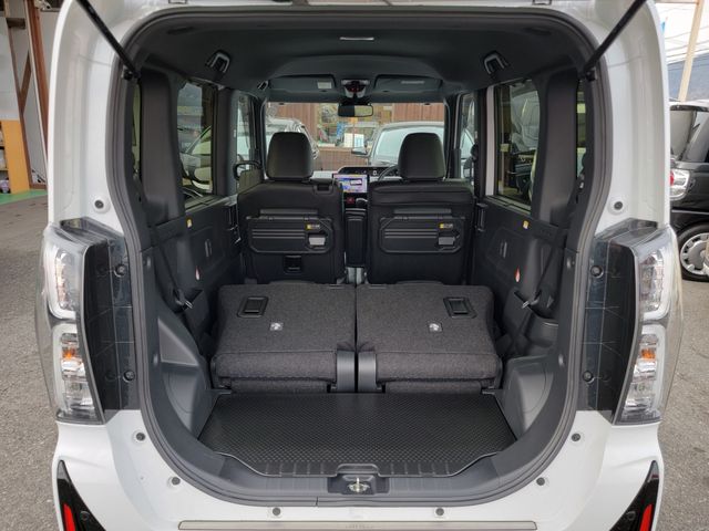 Daihatsu TANTO CUSTOM 2022-12 181257-26