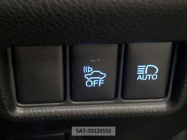 Toyota C-HR 2017-05 264130-10