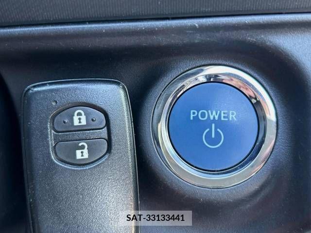 Toyota AQUA 2014-07 389345-6