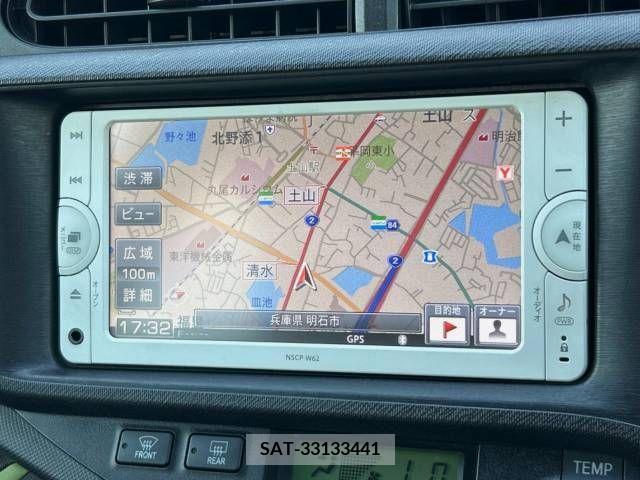 Toyota AQUA 2014-07 389345-3